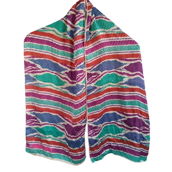 Lot of 3 Women's Echo Silk Scarf and 2 unbranded scarves - Picture 5 of 10